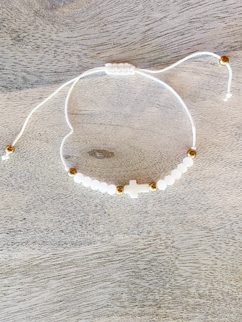Cross String Bracelet (White)