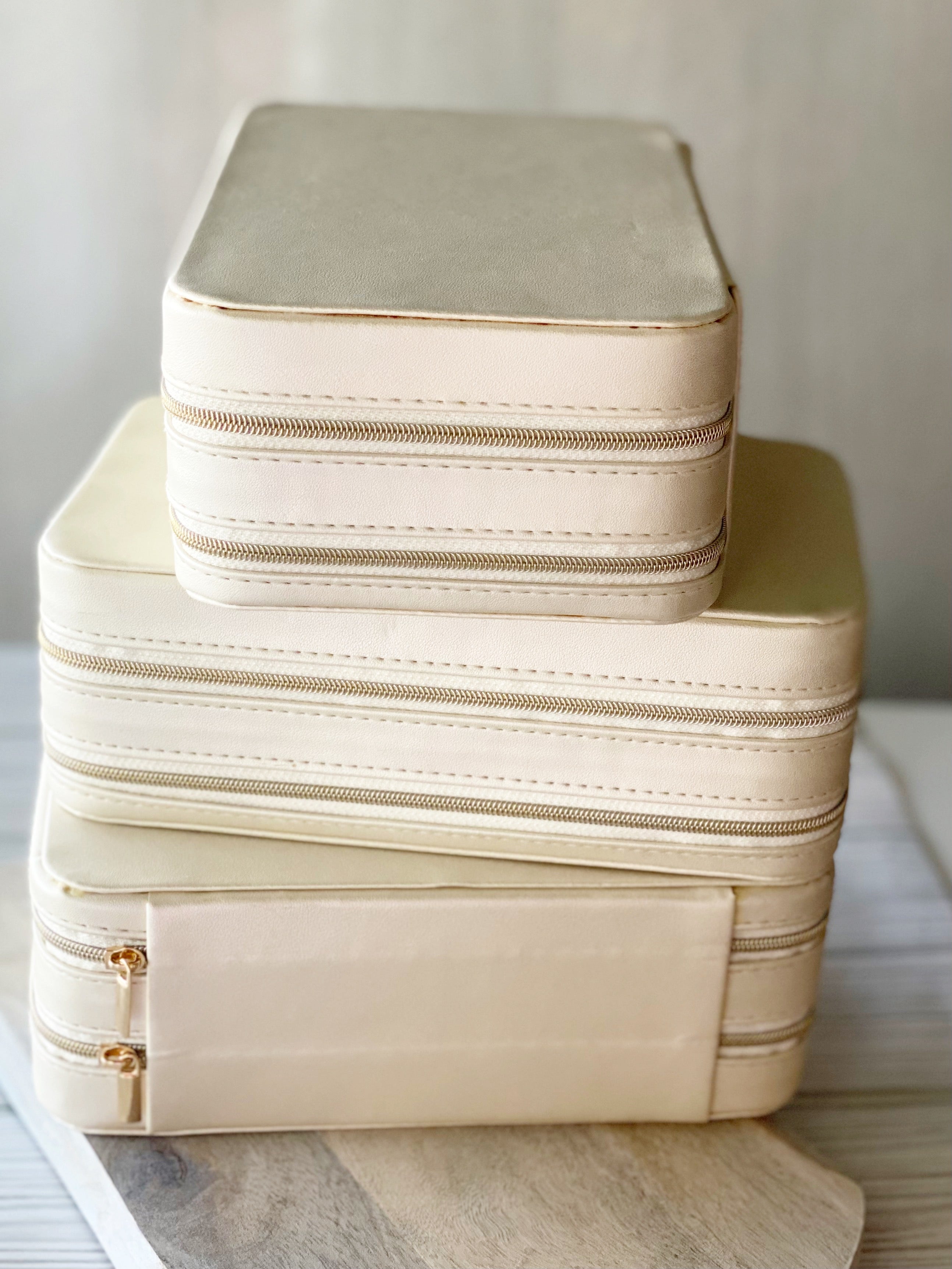 Moonstacks Travel Jewelry Box