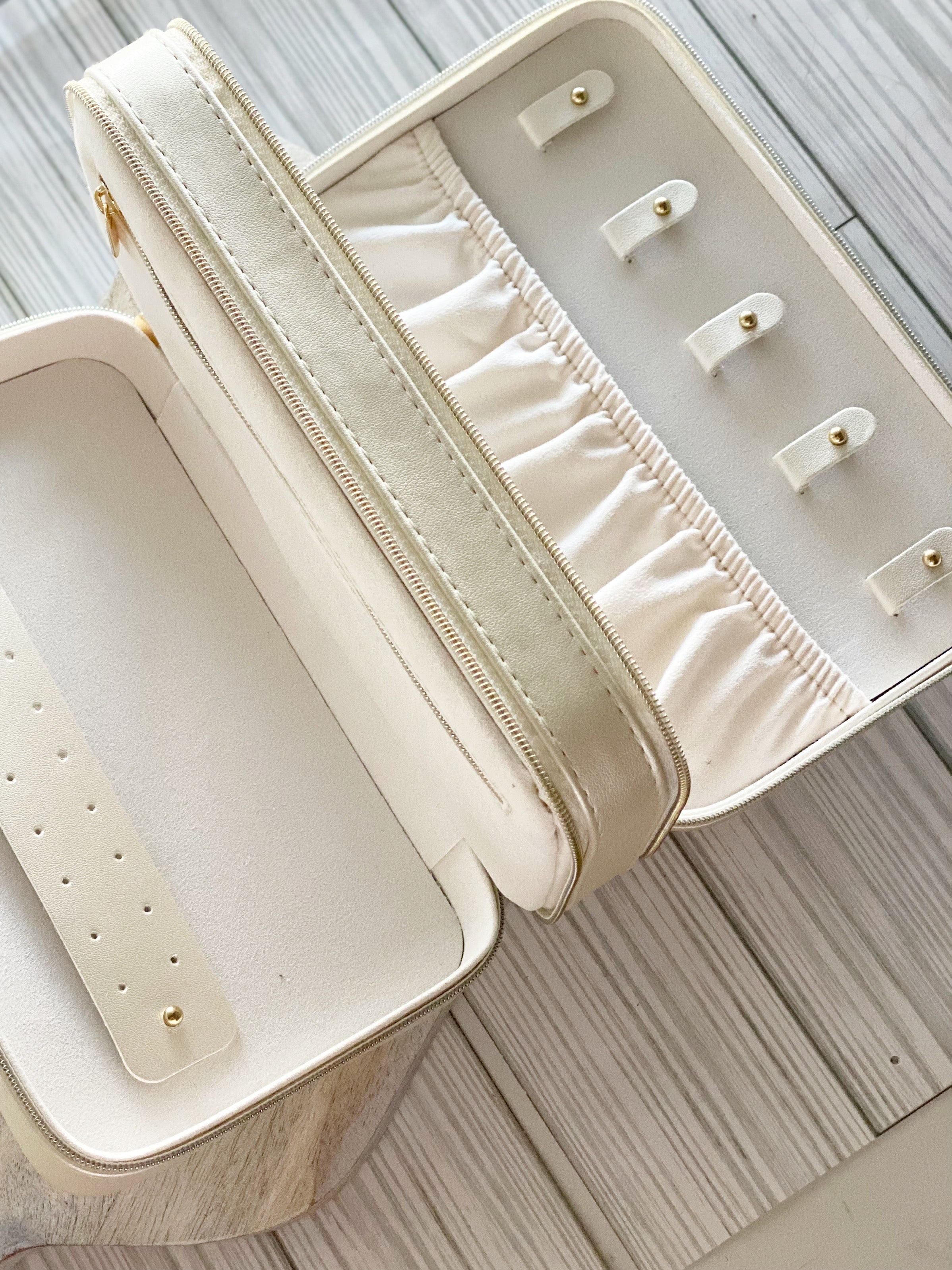 Moonstacks Travel Jewelry Box