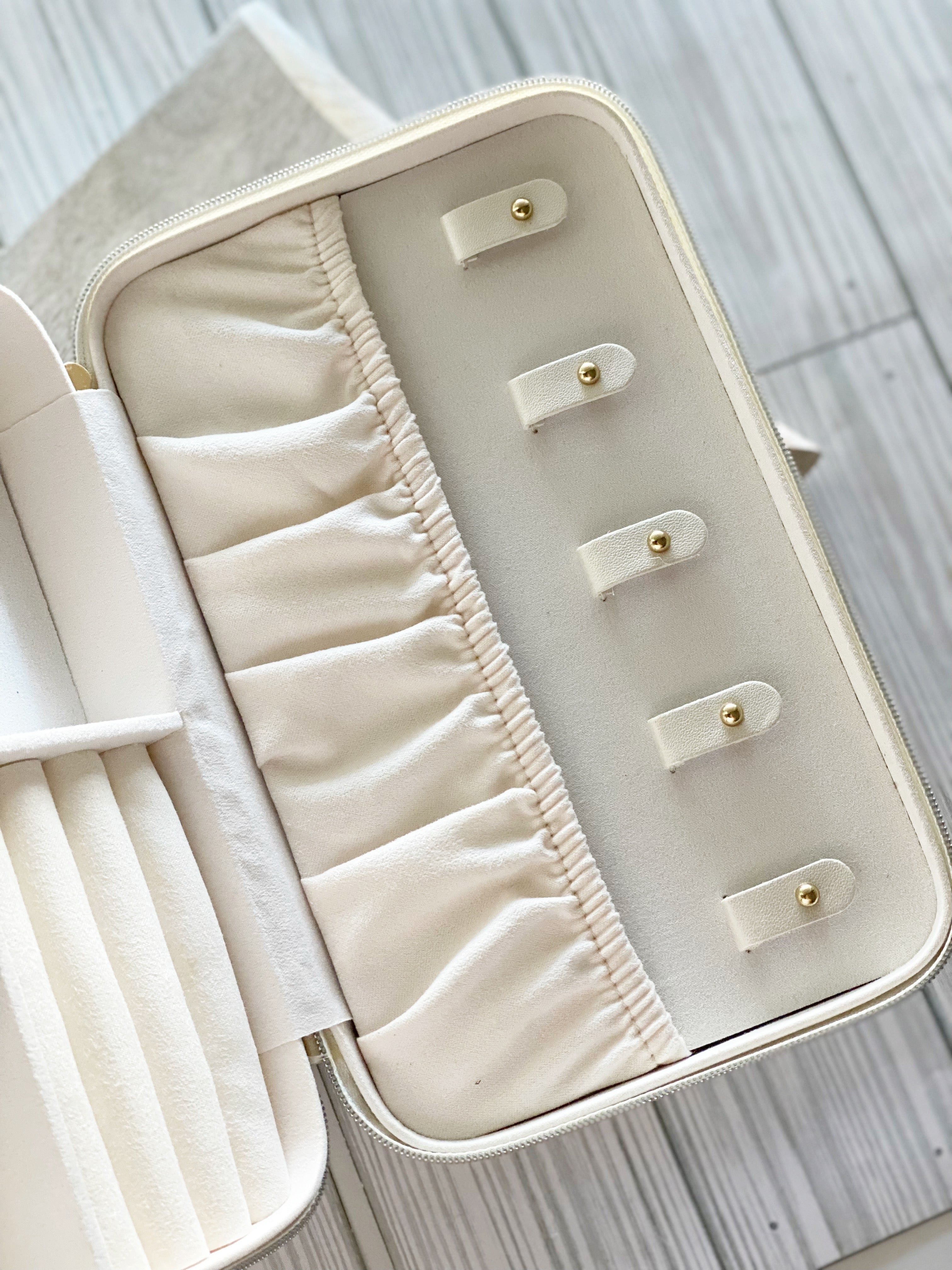 Moonstacks Travel Jewelry Box