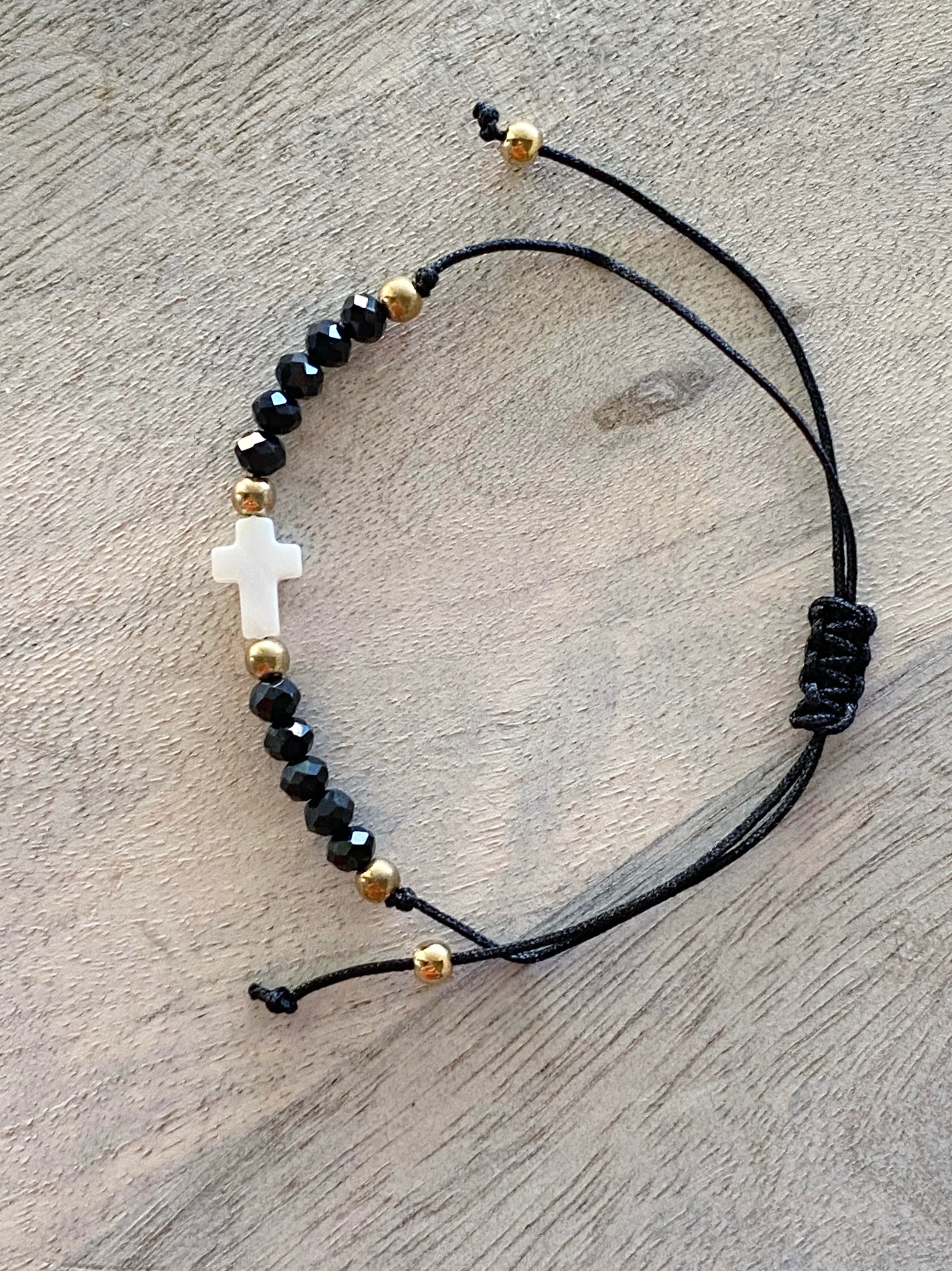 Cross String Bracelet (Black)