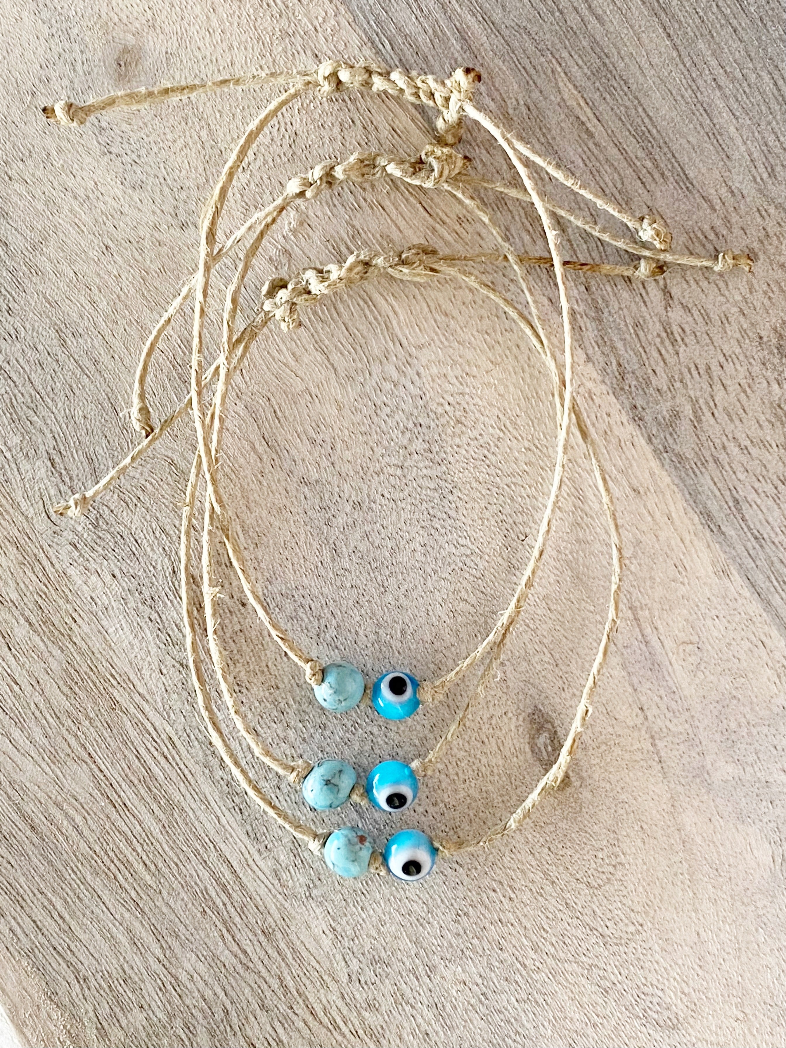 Willow Minimalist String Bracelet-Blue