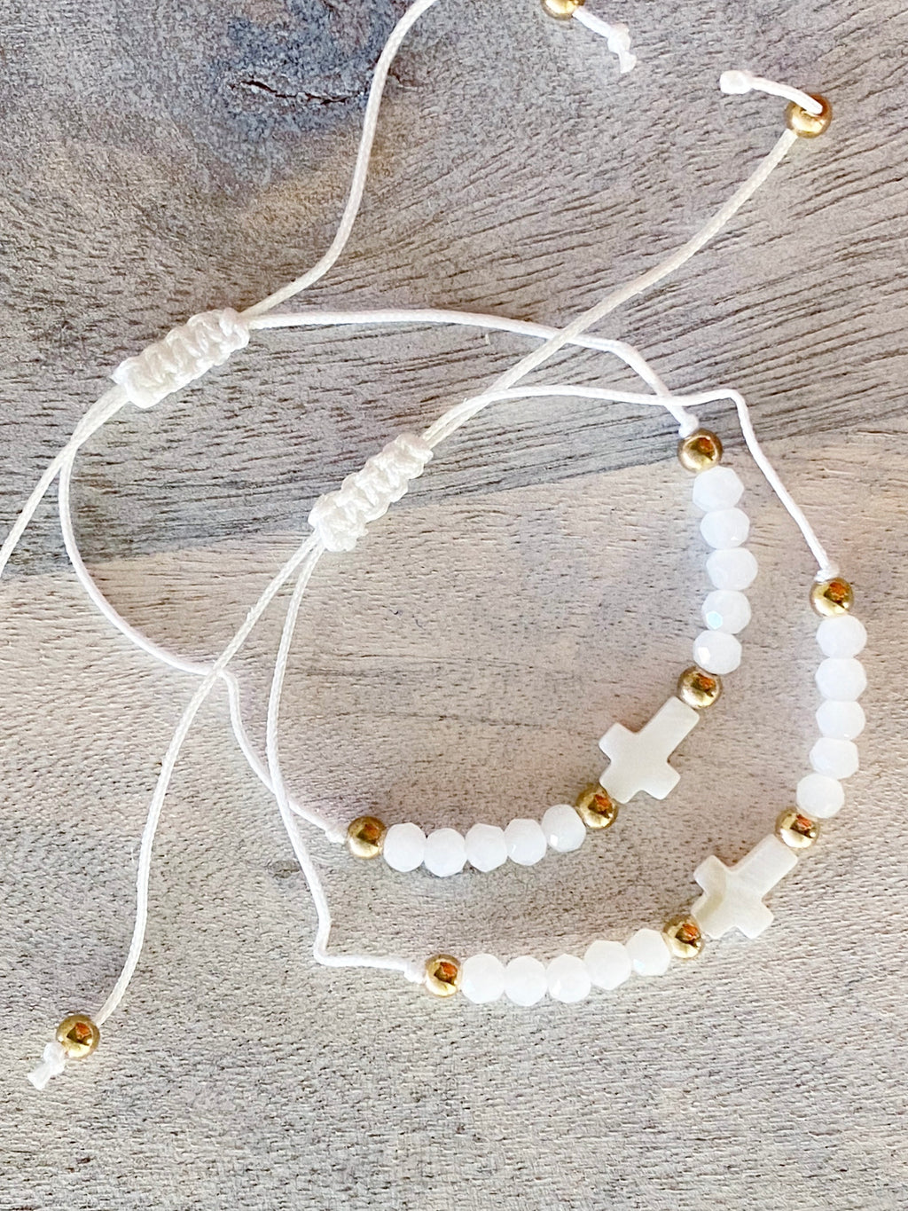 Cross String Bracelet (White)