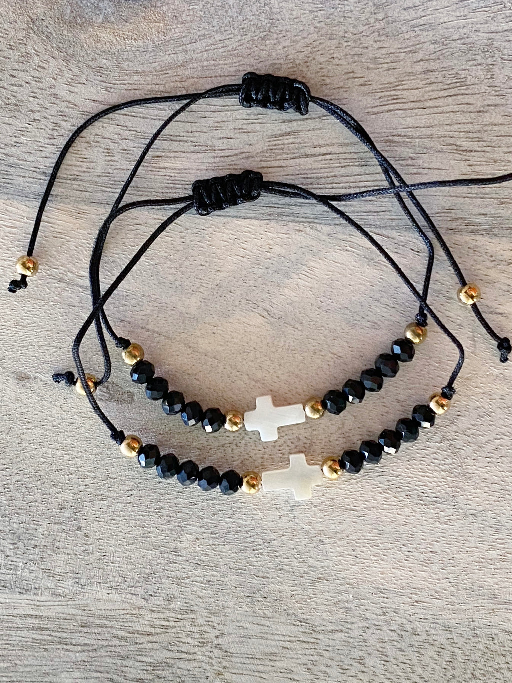 Cross String Bracelet (Black)