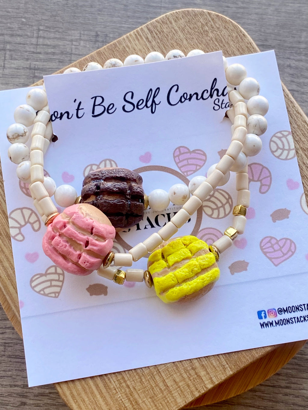 Don’t Be Self Conchas Bracelet Stack