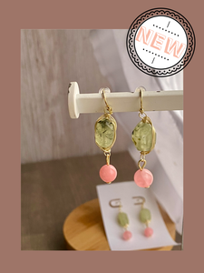 Amelia Dangle Earrings