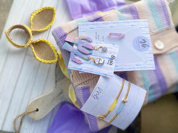 Spring Style Box